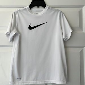 Nike Athletic Loose Fit Top